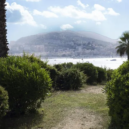 Mare E Vista Апартаменти Аяччо